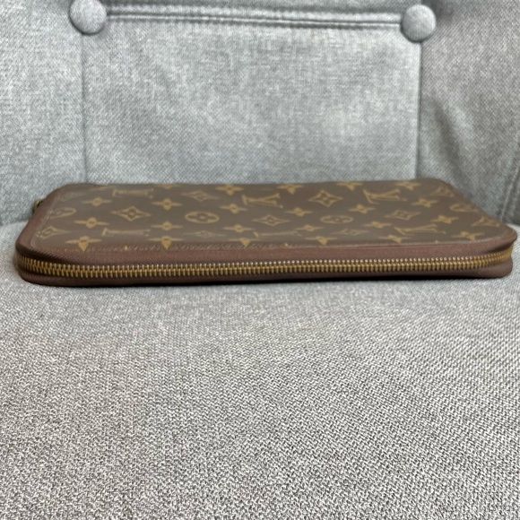 Rare & Discontinued! Louis Vuitton Poche Escapade Monogram Travel Organizer - Picture 5 of 16